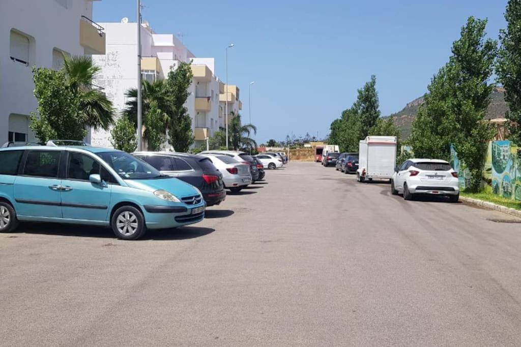 Joli Appartement Balneaire Avec Piscine タンジェ エクステリア 写真